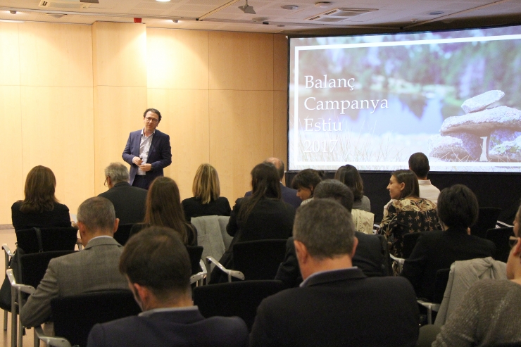 El gerent d'Andorra Turisme, Betim Budzaku, durant la seva presentació.