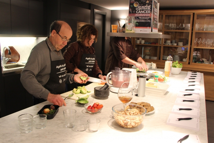 Assandca organitza la segona edició del taller 'Agafa la paella pel mànec', amb la col·laboració de Bomosa i el patrocini de Vall Banc.