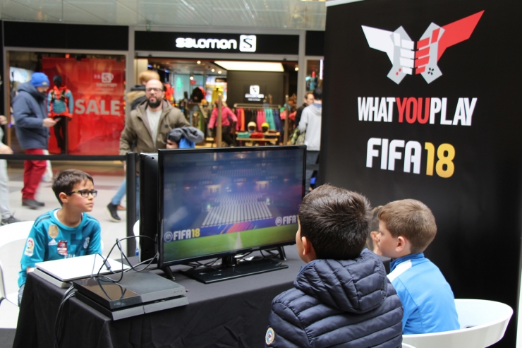 Els afeccionats als videojocs han participat al Draft de la primera LVA, a illa Carlemany, aquest dissabte al matí.