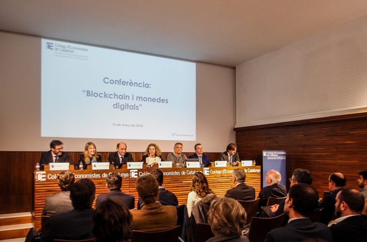 Un moment de la conferència sobre el 'blockchain' organitzada pel Col·legi d'Economistes de Catalunya.