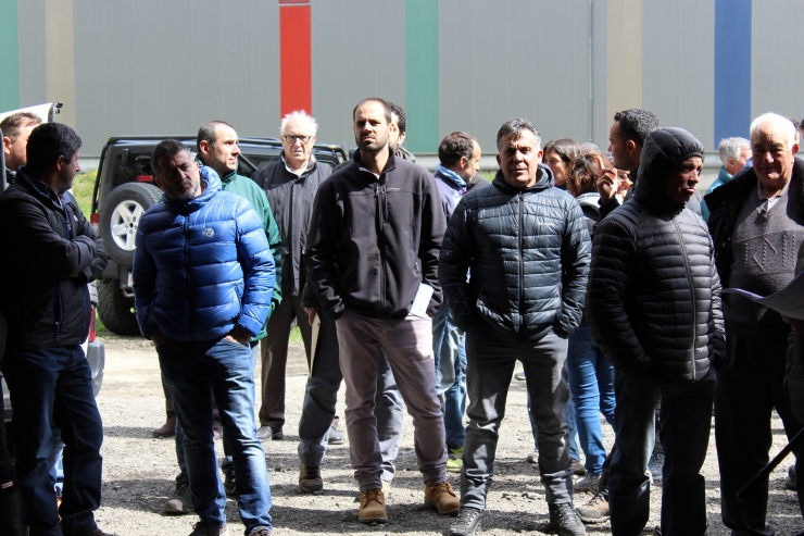 Assistents a la subhasta.