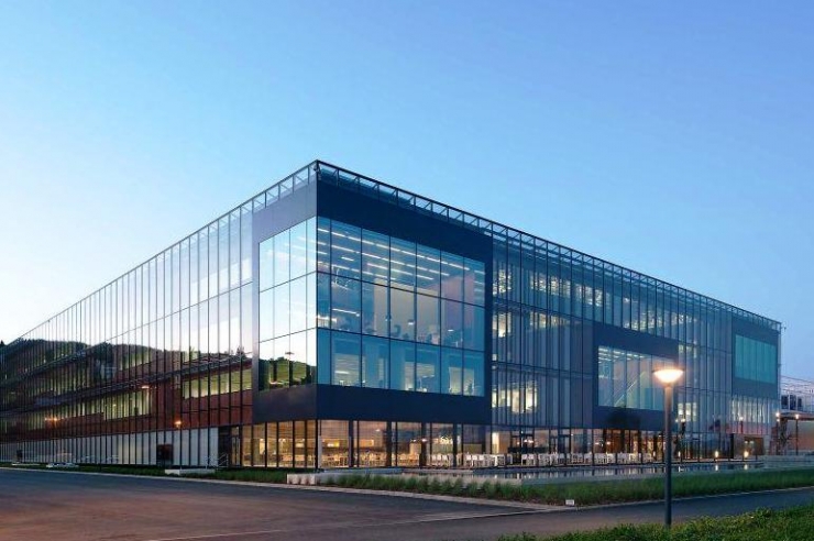 Edifici The Cube de Philip Morris.