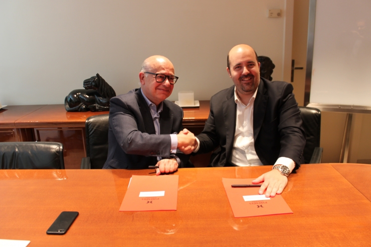 L'acte de signatura del patrocini.