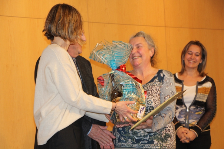 Moment del lliurament del premi a l'aparador més sostenible.