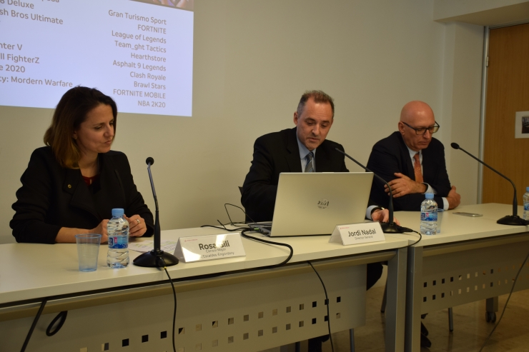 Rosa Gili, cònsol major d'Escaldes-Engordany; Jordi Nadal, director general d'Andorra Telecom, i Miquel Nicolau, rector de la Universitat d'Andorra.