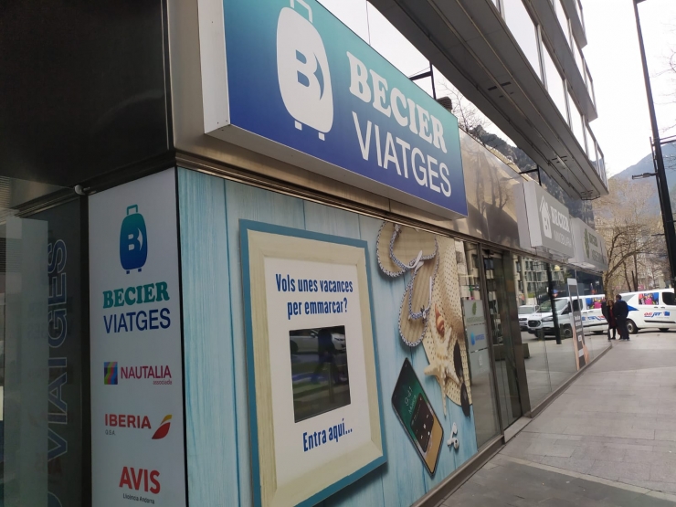 Una agència de viatges d'Andorra.