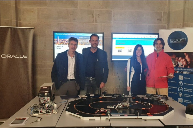 Andblockchain i Oracle han arribat a un acord per fer formacions.