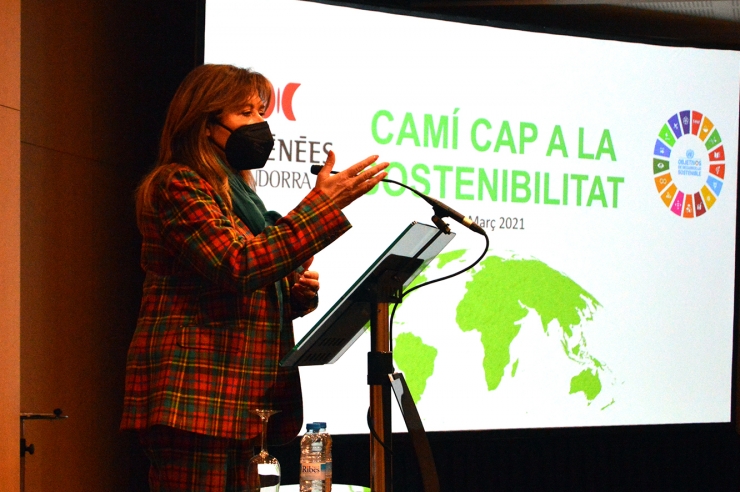 La cònsol major d'Andorra la Vella, Conxita Marsol, en la presentació de la xerrada.