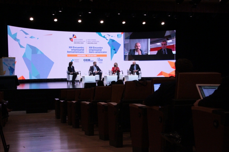 Un moment del debat sobre transformació digital i indústria 4.0.