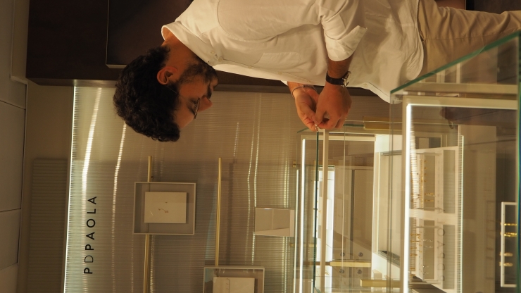 Humbert Sasplugas, cofundador de P de Paola, al nou espai de joieria de Pyrénées.