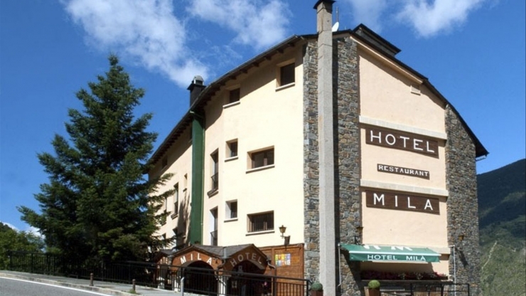 L'hotel Mila, situat a la parròquia d'Encamp.