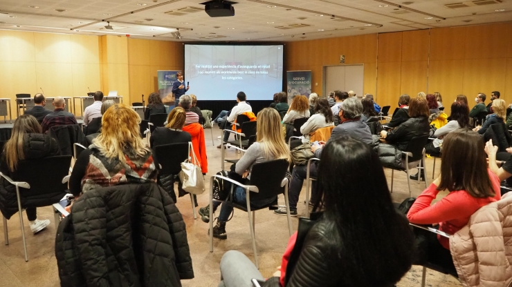 El director del departament de màrqueting del Grup Pyrénées, Àngel Alonso, explicant les bases del futur Epizen.