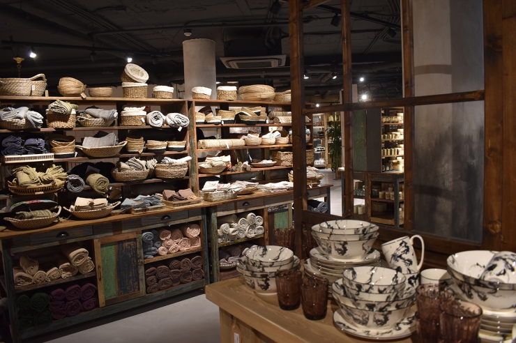 Objectes a l'interior de la botiga Ofelia.