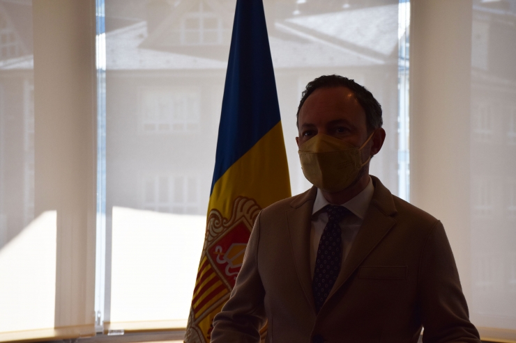 El cap de Govern, Xavier Espot, moments abans d'iniciar les declaracions sobre les actuacions que durà a terme Andorra envers el conflicte entre Ucraïna i Rússia.
