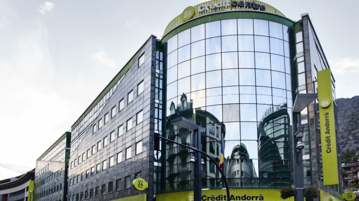 L'edifici central de Crèdit Andorrà.