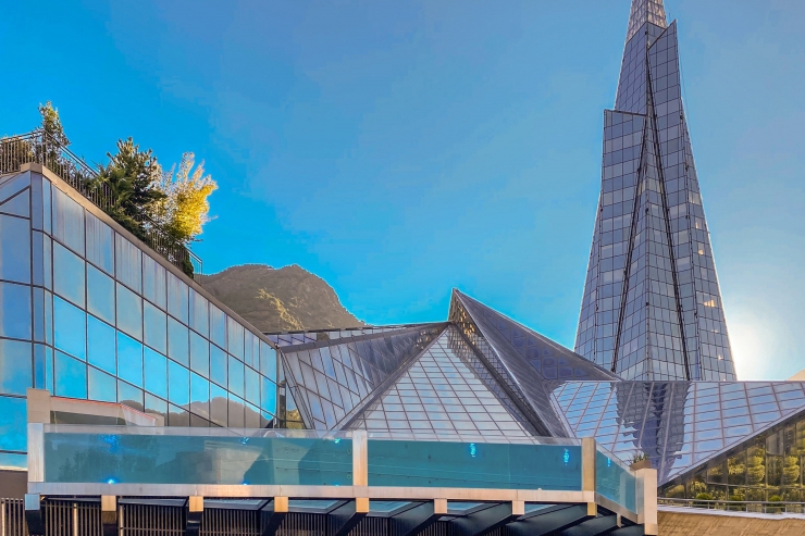 L'edifici de Caldea.