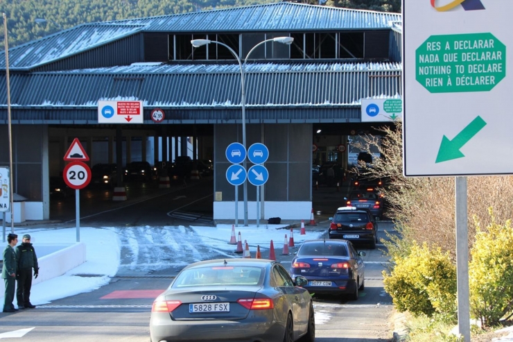 La duana de la Farga de Moles.