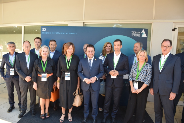 Rebuda de les autoritats al president de la Generalitat, Pere Aragonès.