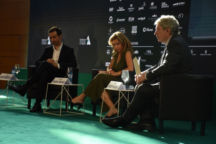 Instants previs a la cloenda de la ministra de Transports, Mobilitat i Agenda Urbana del Govern d'Espanya, Raquel Sánchez.