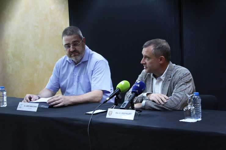 El cònsol major de Sant Julià de Lòria, Josep Majoral, i el CEO d'Unida, Josep Maria Comes, durant la roda de premsa d'aquest dilluns.
