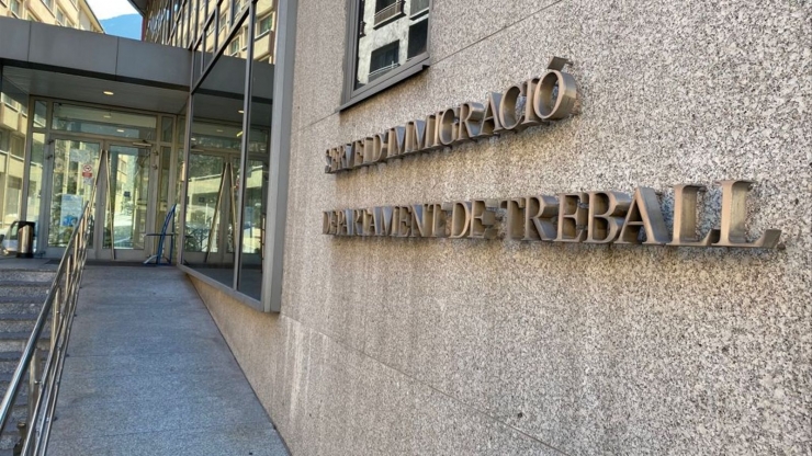 L'entrada del Servei d'Immigració.