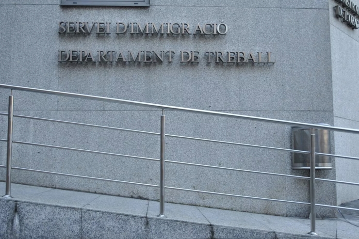 El Servei d'Immigració.