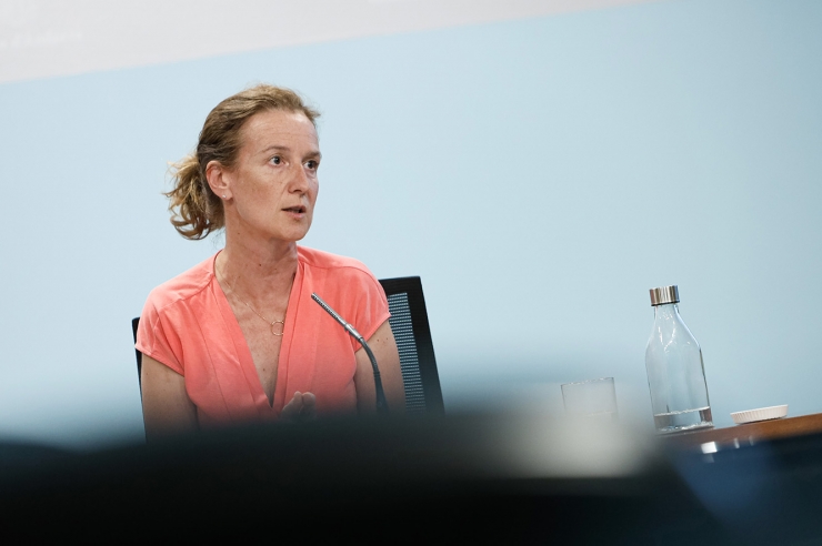 La ministra de Medi Ambient, Agricultura i Sostenibilitat, Sílvia Calvó, durant la roda de premsa posterior al consell de ministres.