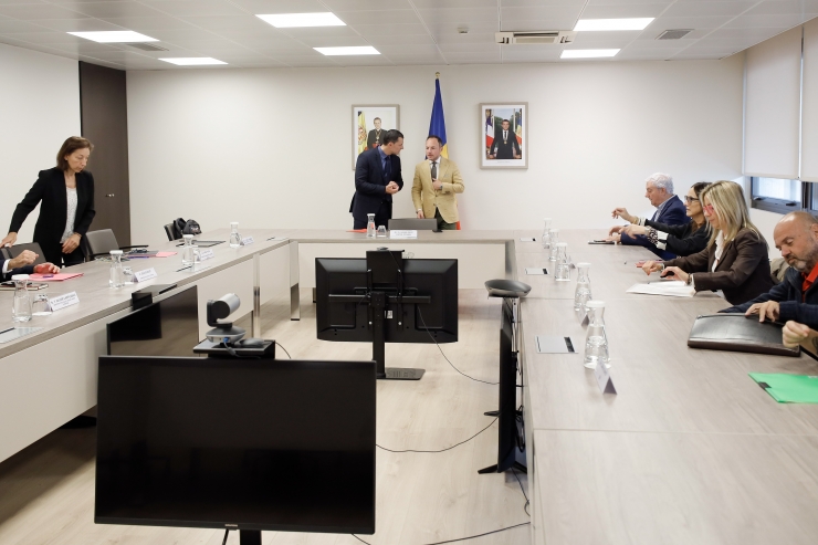 Moments previs a l'inici del consell econòmic i social aquest dimecres a la tarda.