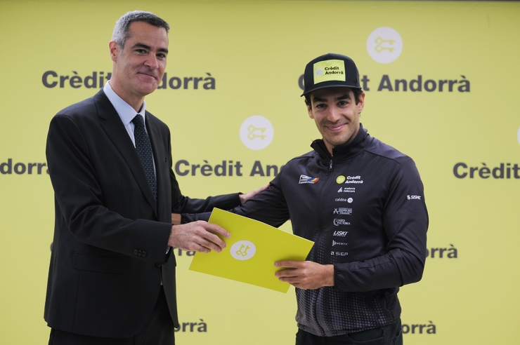 El director de Banca Privada Andorra de Crèdit Andorrà, Jordi Playà, i Joan Verdú.