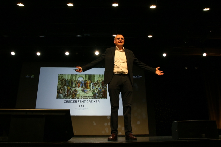 El ponent de la conferència 'Créixer fent créixer' Xavier Marcet.