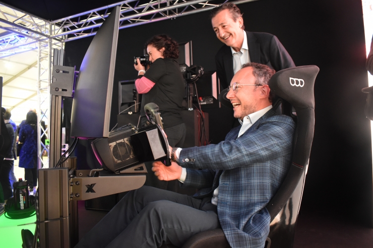 El cap de Govern, Xavier Espot, a l'estand de l'ACA.