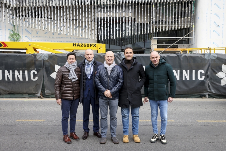 Els representants de l'equip de restauració d'UNNIC.