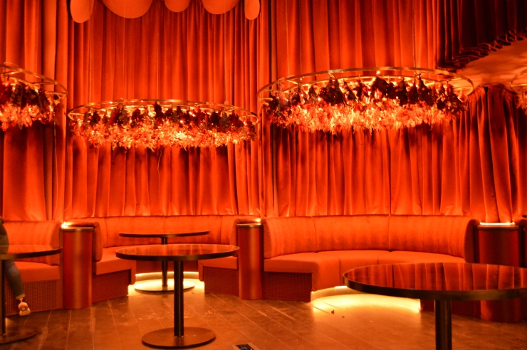 Una de les àrees de restauració.