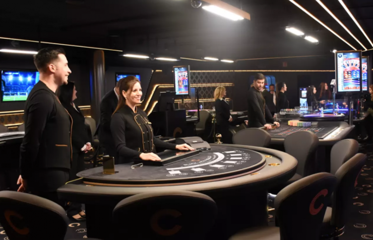 Una de les sales de pòquer d'UNNIC.