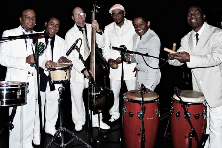 L'agrupació de Carlos Caro i Sabor Cubano, que properament actuarà a Unnic.