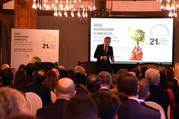 El president i fundador de Unltd Spain Foundation, Àngel Bonet, durant la seva intervenció al Fòrum de l'EFA.