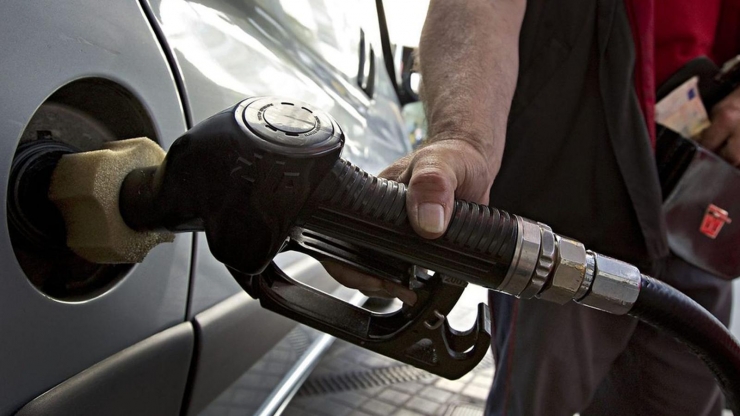 Un sortidor d'una benzinera.