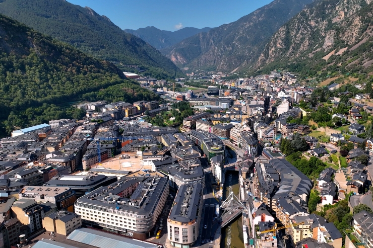Andorra Telecom reforça la xarxa mòbil.