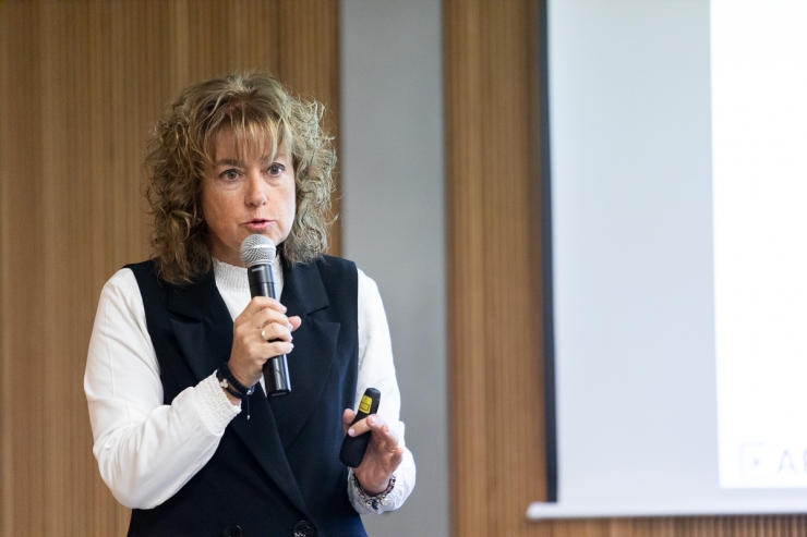 La compareixença de la presidenta de l'AREB, Sílvia Cunill, davant la comissió legislativa de Finances.
