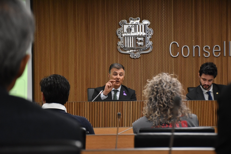 El secretari d'Estat de Transformació Digital i Telecomunicacions, Marc  Rossell, durant la compareixença al davant de la comissió legislativa de Justícia, Interior i Afers Institucionals.
 