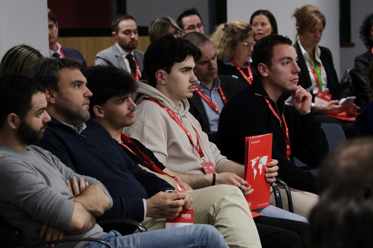 El públic durant la masterclass 'La Fageda: quan un projecte social és també competitiu'.