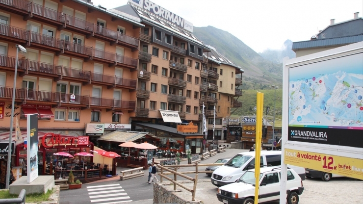 Apartaments d'ús turístic al Pas de la Casa.