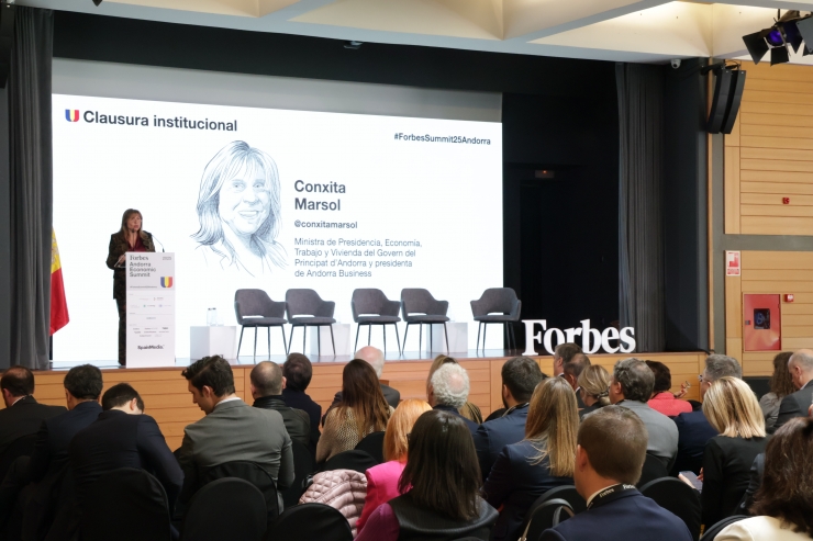 La ministra de Presidència, Economia, Treball i Habitatge, Conxita Marsol, durant el discurs de clausura del Forbes Andorra Economic Summit.