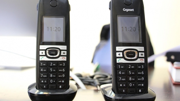 Més abonaments en telefonia a l'abril.