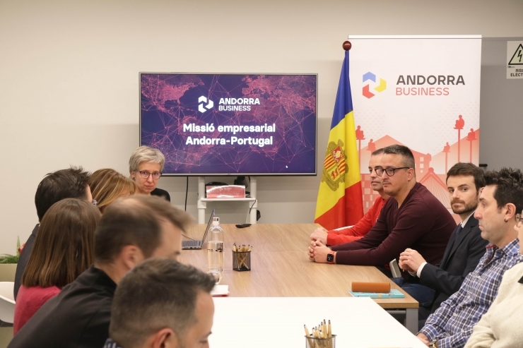 Una reunió d'Andorra Business per presentar la missió empresarial a Portugal.