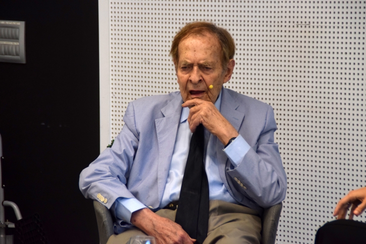 L'economista, historiador i polític espanyol, Ramon Tamames, durant el col·loqui.