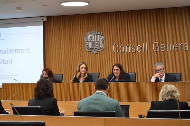Un moment de la compareixença de la secretària d’Estat d’Igualtat i Participació Ciutadana, Mariona   Cadena, al davant de la comissió   legislativa d’Afers Socials i Igualtat.
 