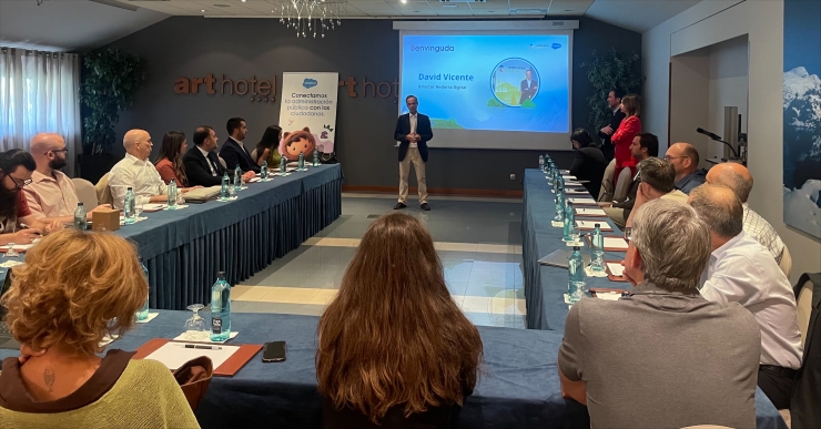 Un moment de la jornada de treball que s'ha fet aquest dilluns en col·laboració entre Andorra Digital i Salesforce.