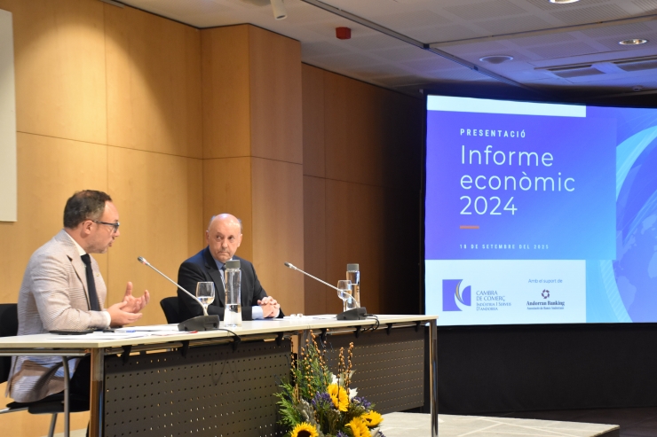 Un moment de la presentació de l'informe econòmic 2024.