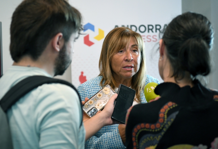 La ministra de Presidència, Economia, Treball i Habitatge, Conxita Marsol, en una atenció als mitjans aquest dimarts al matí.